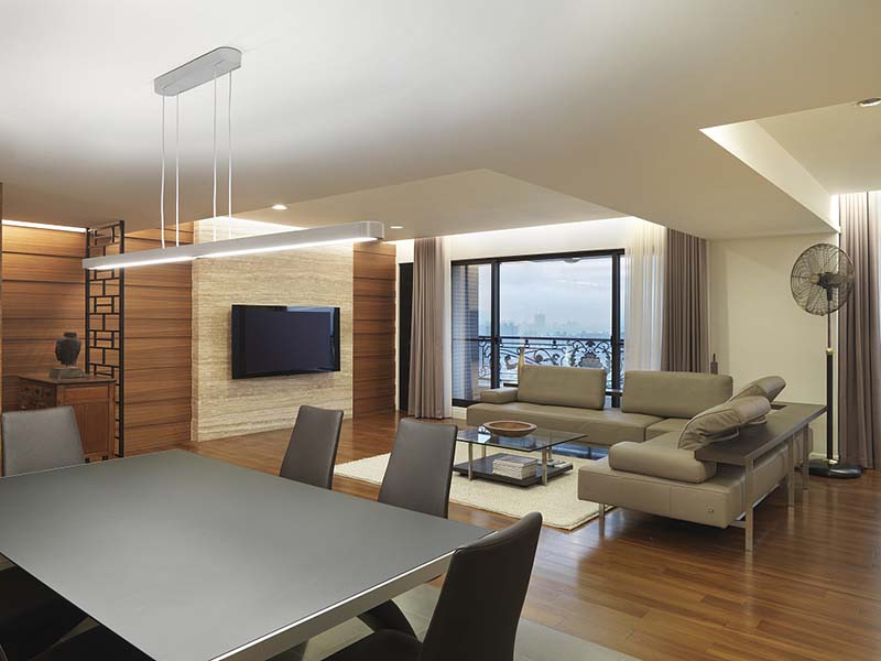 用什么材质的好不朽情缘餐桌