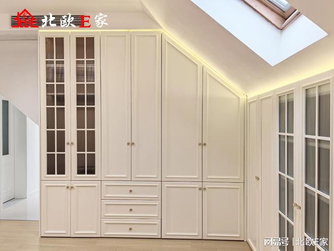 式住宅细腻美学营造温柔别致的氛围！不朽情缘首页北欧E家：190㎡轻法(图2)