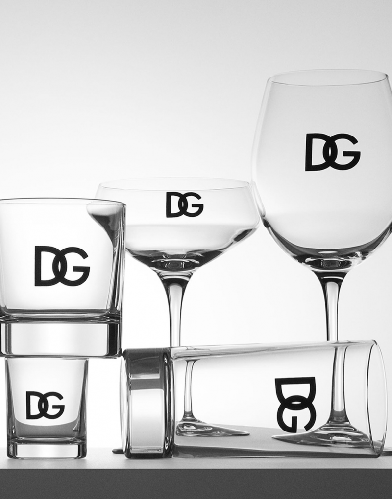 艺术——DG打造实用又时尚的餐桌配饰mg不朽情缘游戏网站杜嘉班纳进军餐桌(图6)