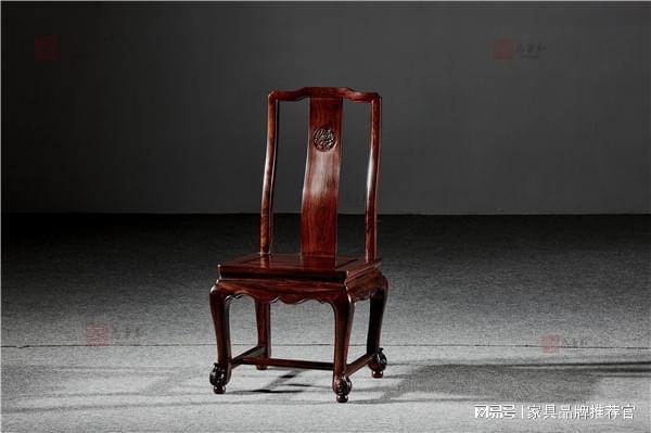 餐桌方圆之选：适配生活场景是关键不朽情缘微凹黄檀工厂·万事红红木(图2)
